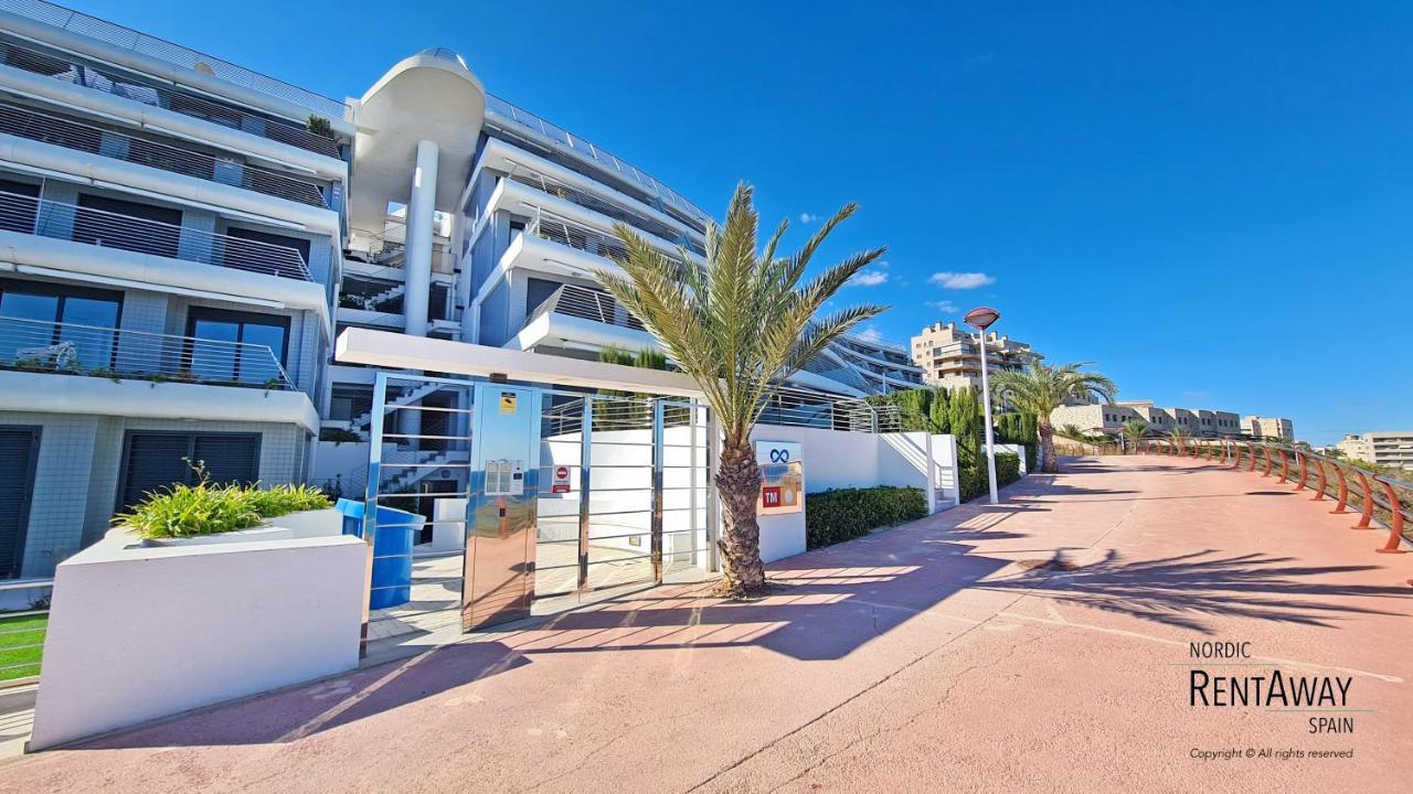 Infinity View Penthouses By Nras Appartement