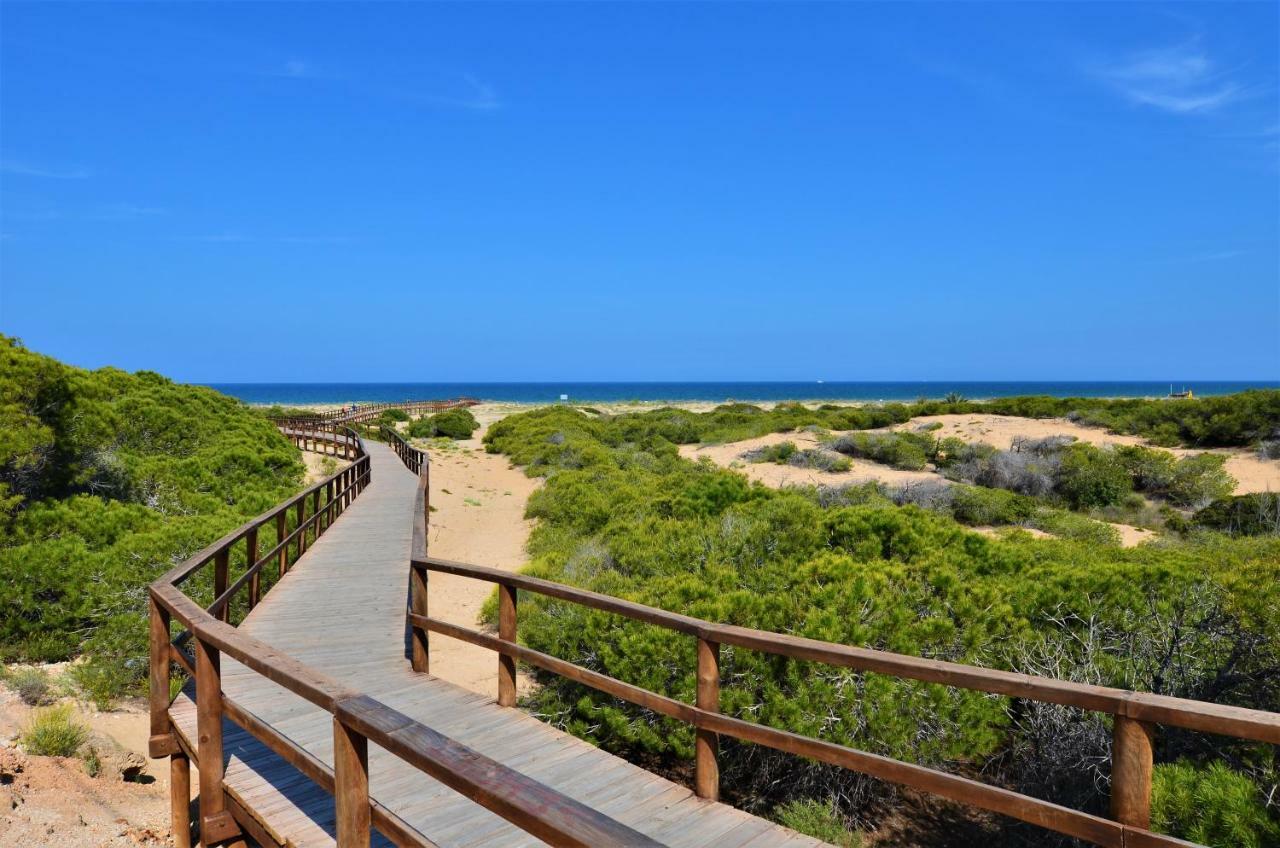 Infinity View Penthouses By Nras * Arenales del Sol